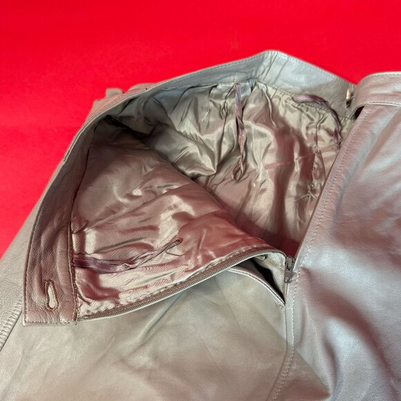 Vintage Saint Mignon Leather Pencil Skirt – 1980s French Design - Picture 9 of 12